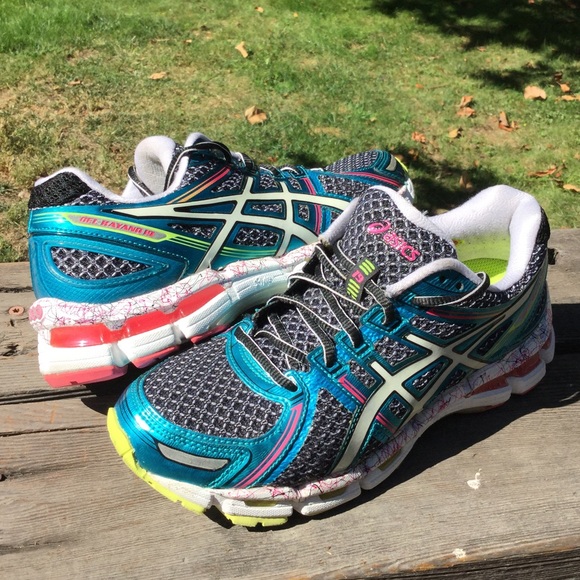 gel kayano 19